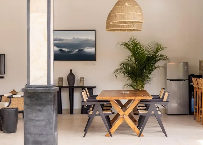 Casa Orana Villa Seminyak (Bali)